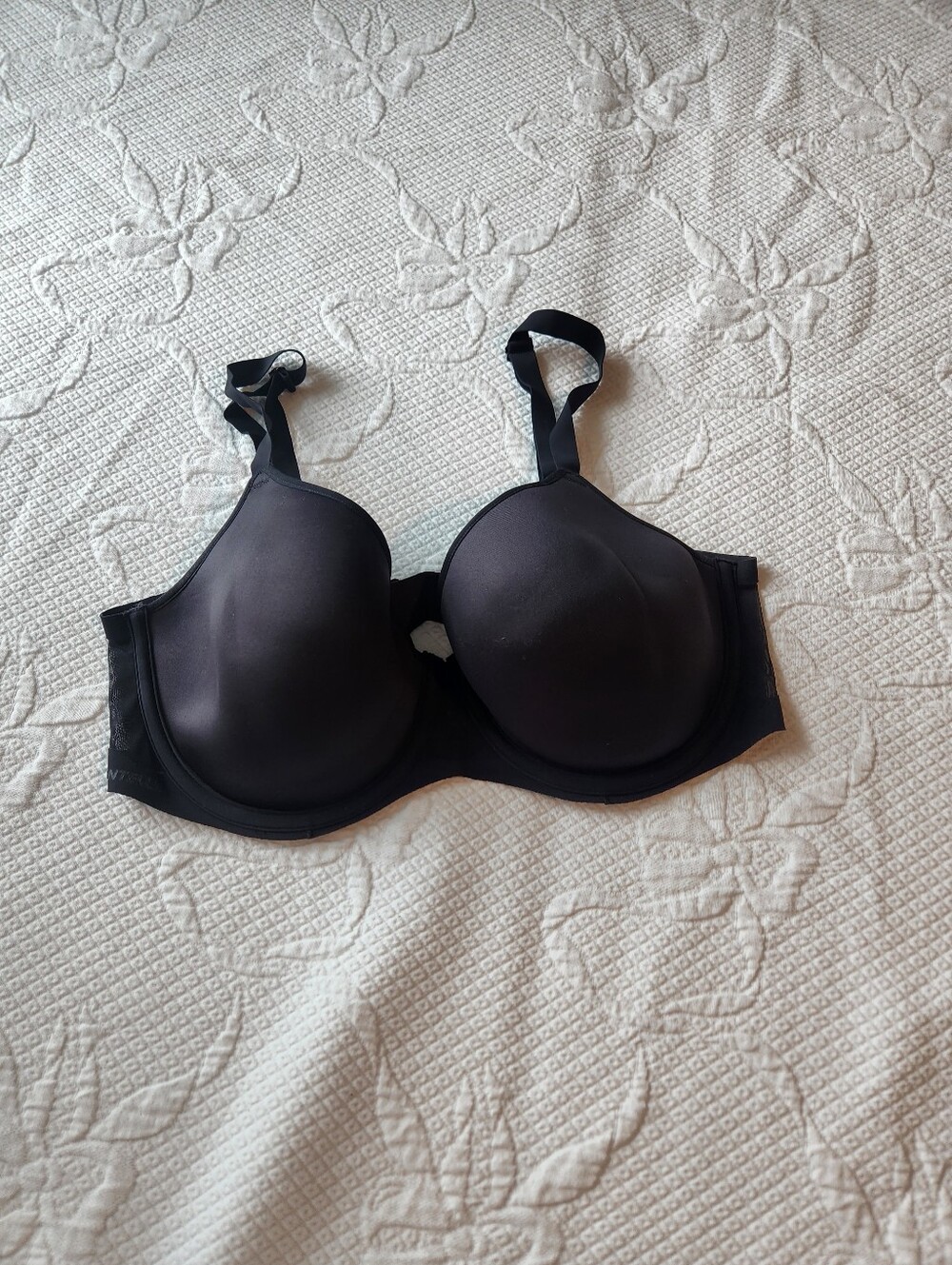 Chantelle Black Molded Underwire T-Shirt Bra
